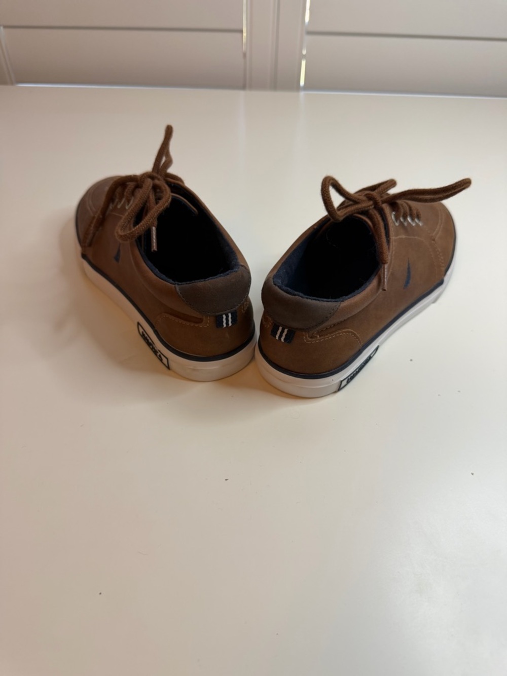 Nautica Tan Lace-Up Kids Dress Sneakers with White Sole - Picture 3 of 6